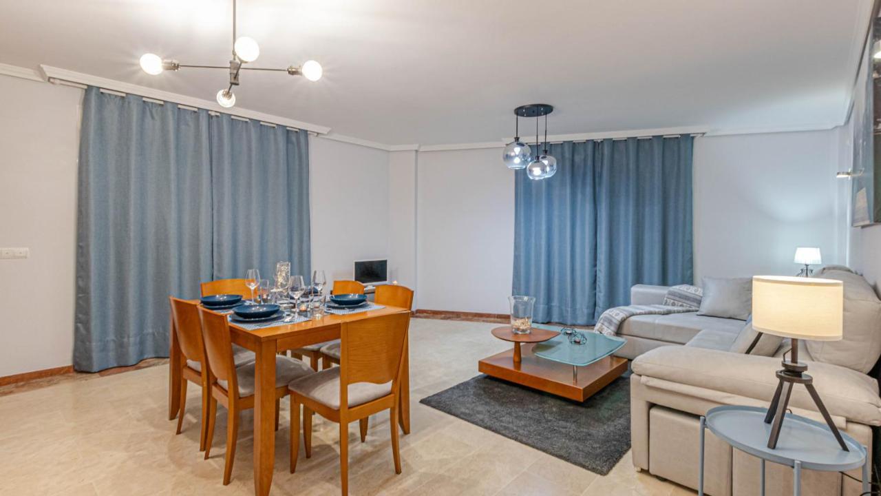 797 Holiday Rentals- Piso Con Amplia Terraza A Solo 1 Min De La Playa Benalmádena Εξωτερικό φωτογραφία