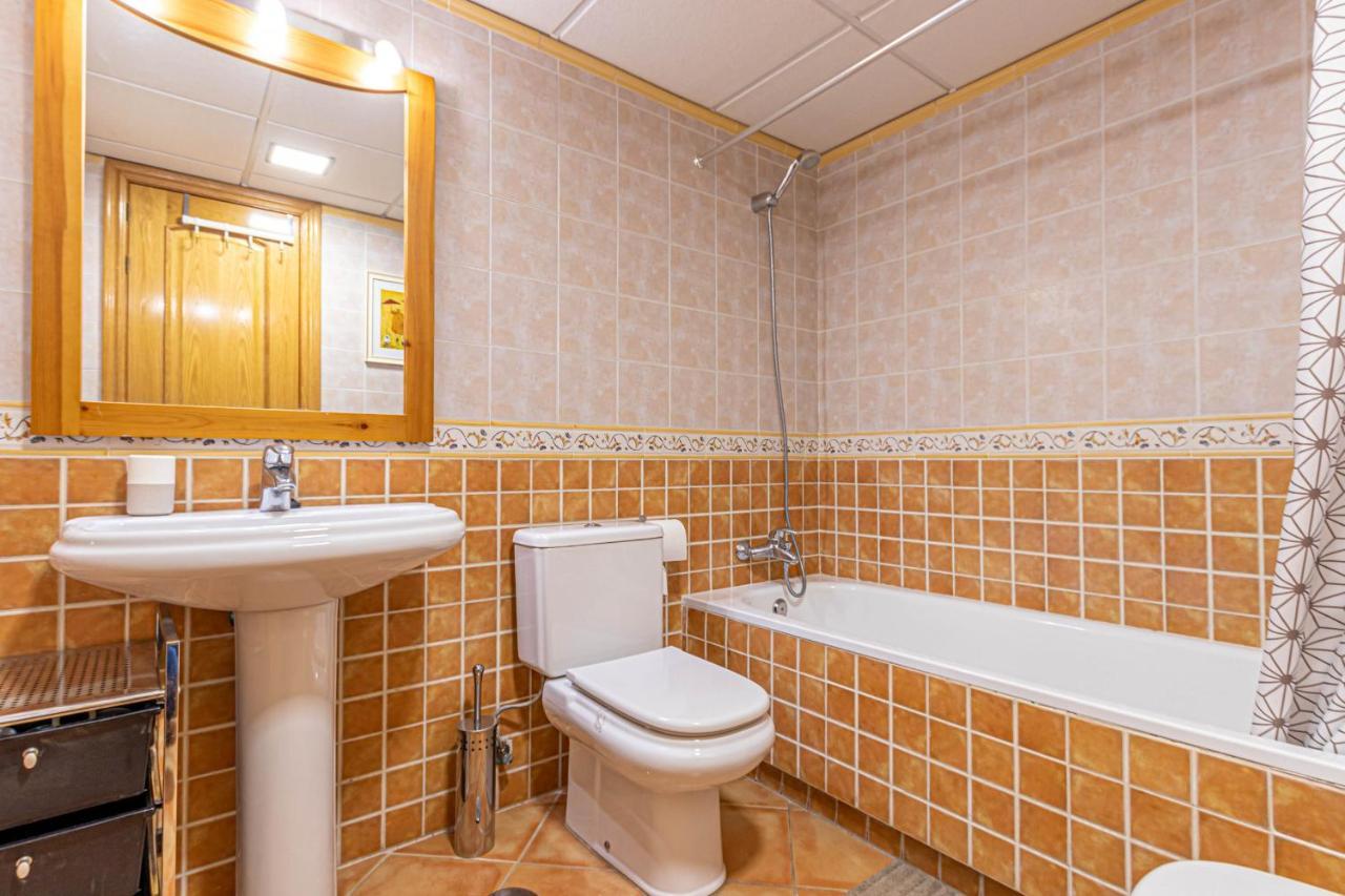 797 Holiday Rentals- Piso Con Amplia Terraza A Solo 1 Min De La Playa Benalmádena Εξωτερικό φωτογραφία